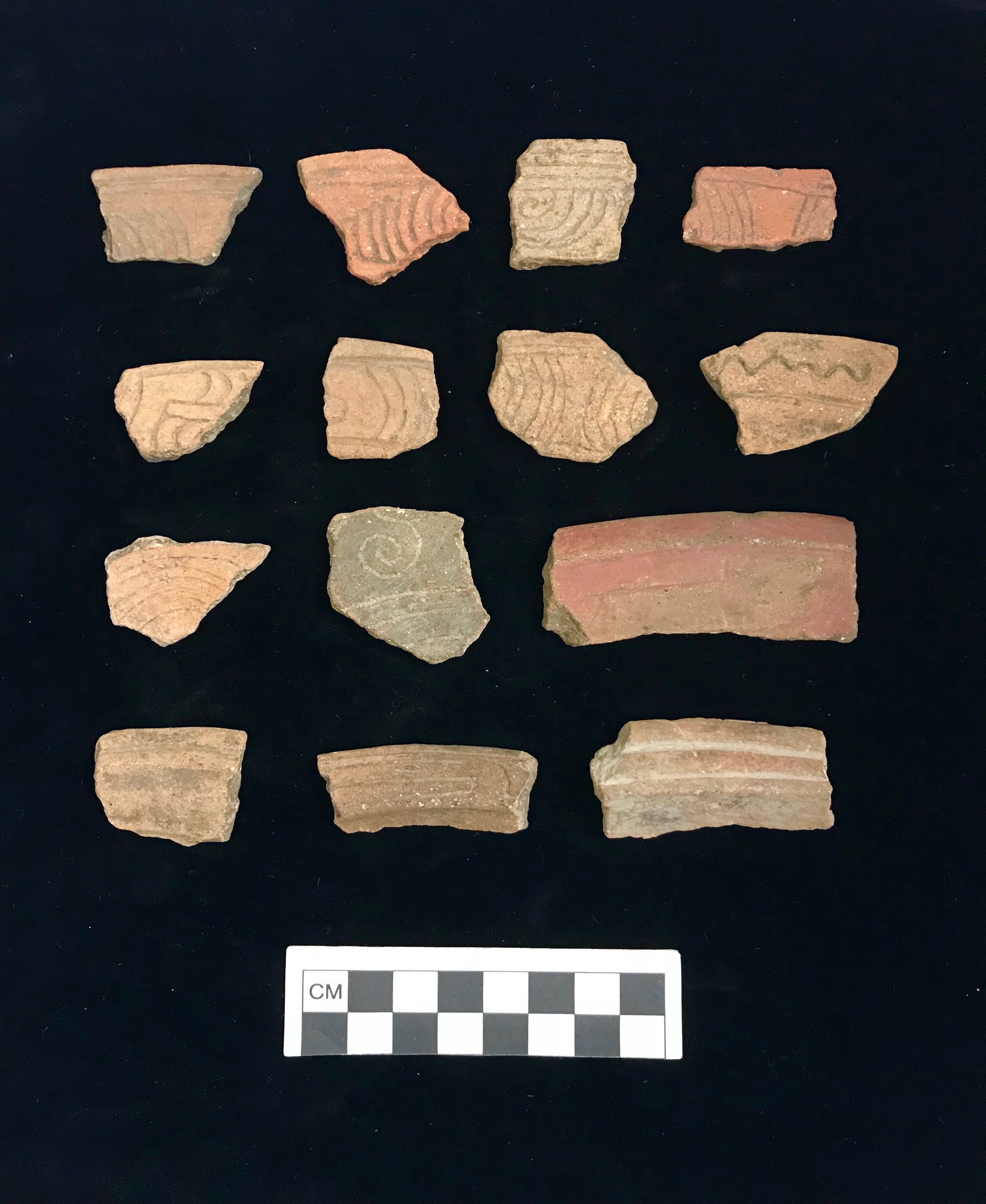 Plate VI. MISCELLANEOUS INCISED SHERDS. Pearls Inner Rim Incised (1-8) and Incised Bowl (9-10); Simon Zone Painted (11), Lip Incised (12-13), and Broad Lined Incised (14). FLMNH Acc. Nos. 97986, 97990, 97993, and 97995.